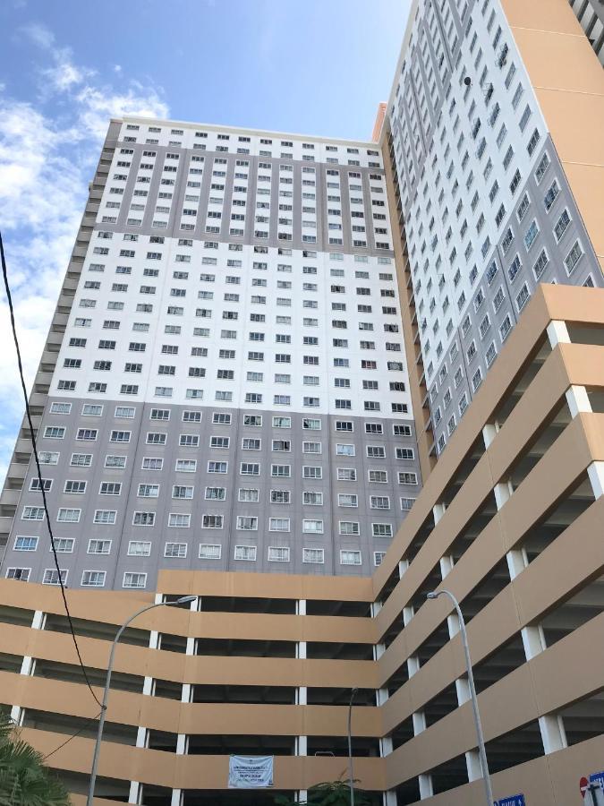 Looking For... A Staycation 瓜拉丁加奴 外观 照片